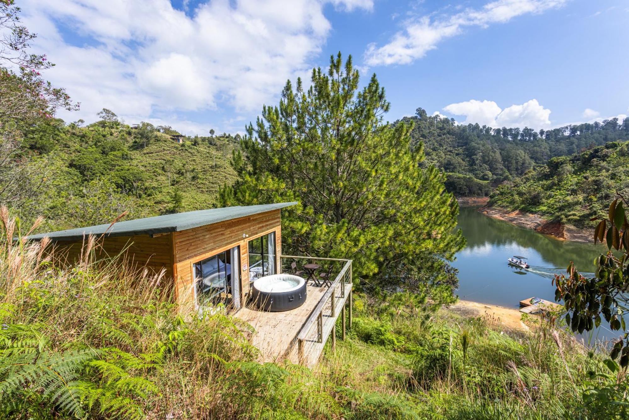 Refugio Himalaya - Guatapé Villa Bagian luar foto